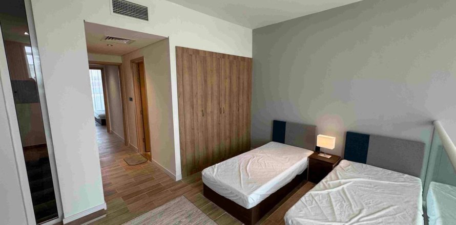 Řadový dům v Dubai, SAE 2 ložnice, 123.7 m² Č.: 661894