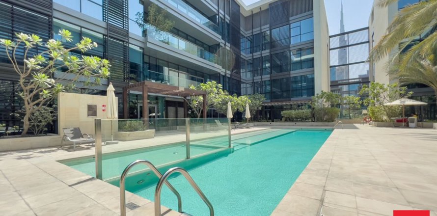 Al Wasl、Dubai、UAEにあるマンション 1ベッドルーム、119.8 m2 No661895