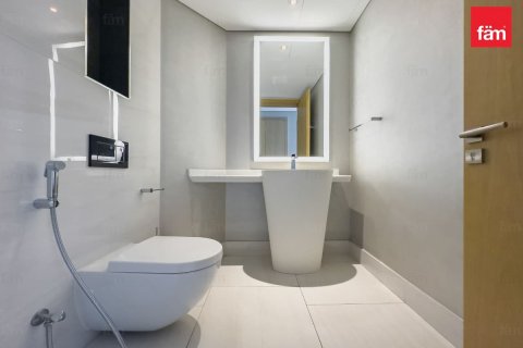 Apartament në Business Bay, Dubai, Emiratet e Bashkuara Arabe 2 dhoma gjumi, 160.3 m2. № 661891 - Foto 17