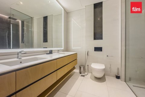 Apartament në Business Bay, Dubai, Emiratet e Bashkuara Arabe 2 dhoma gjumi, 160.3 m2. № 661891 - Foto 18