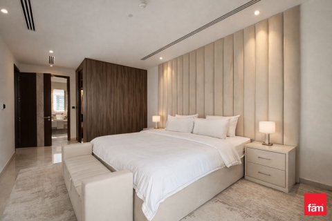 Villa zur Miete in Dubai, VAE 4 Schlafzimmer, 243.2 m2 Nr. 698933 - Foto 13
