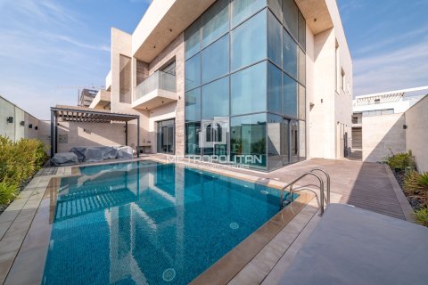 Vila v Nadd Al Sheba, Dubai, SAE 6 ložnice, 930 m² Č.: 665024 - fotografie 1