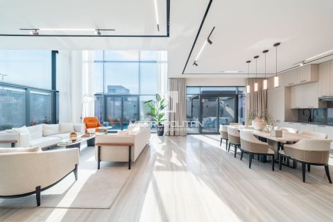 Vila v Nadd Al Sheba, Dubai, SAE 6 ložnice, 930 m² Č.: 665024 - fotografie 4