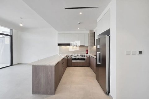 Városi lakóépület itt: Mudon, Dubai, EAE, 4 hálószoba, 254 m², azonosító: 665021 - fénykép 7