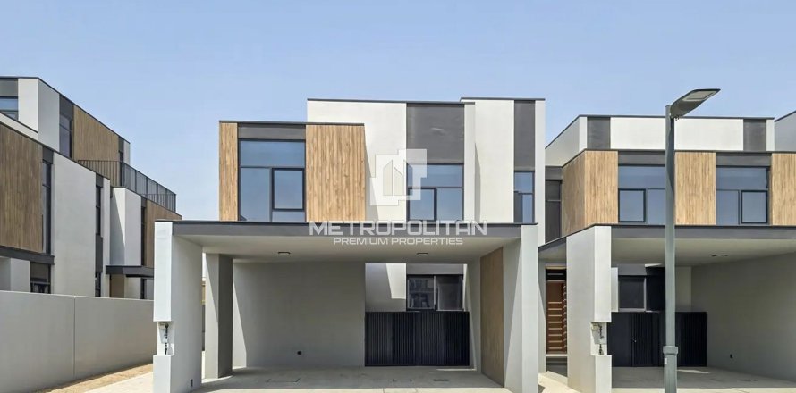 Városi lakóépület itt: Mudon, Dubai, EAE, 4 hálószoba, 254 m², azonosító: 665021