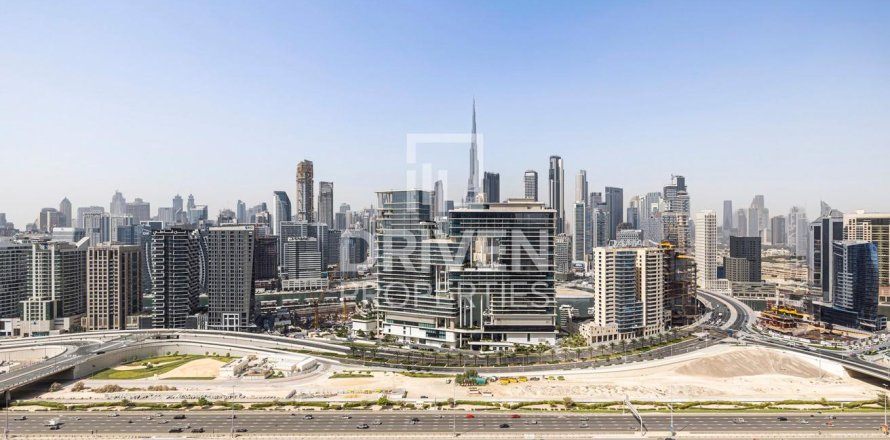 Leilighet i Business Bay, Dubai, Emiratene 2 soverom, 129.51 kvm nr. 757259