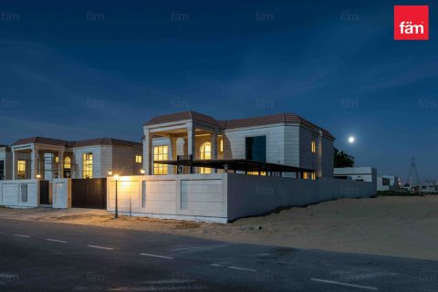 Villa til leie i Dubai, Emiratene 6 soverom, 1392.8 kvm Nr. 662392 - Foto 27