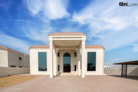 Willa w Dubai, ZEA 6 sypialnie, 1346.3 mkw. nr 662392