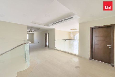 Villa til leie i Dubai, Emiratene 6 soverom, 1392.8 kvm Nr. 662392 - Foto 19