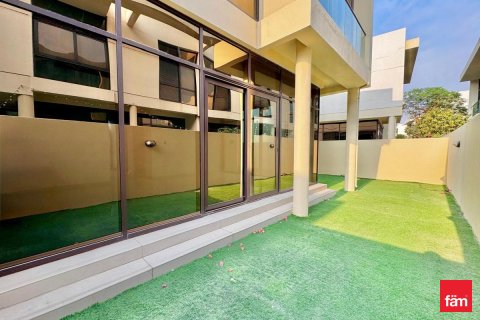 Városi lakóépület itt: Dubai, EAE, 3 hálószoba, 255.9 m², azonosító: 662391 - fénykép 15