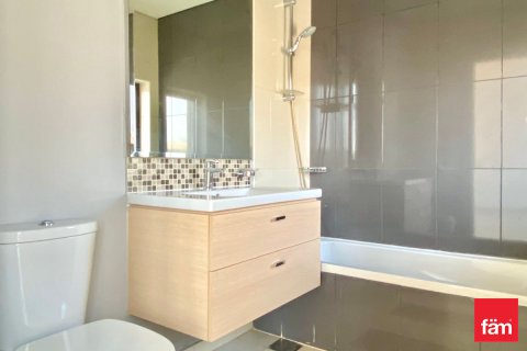 Shtëpi në qytet në Dubai, Emiratet e Bashkuara Arabe 3 dhoma gjumi, 255.9 m2. № 662391 - Foto 14