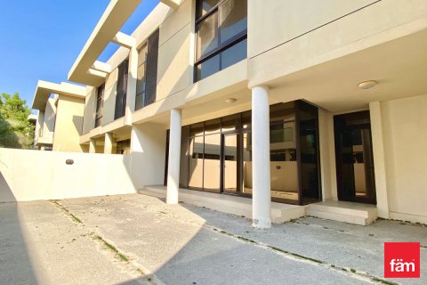 Shtëpi në qytet në Dubai, Emiratet e Bashkuara Arabe 3 dhoma gjumi, 255.9 m2. № 662391 - Foto 2