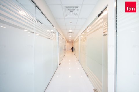 Iroda itt: Dubai, EAE, 163.7 m², azonosító: 689488 - fénykép 7