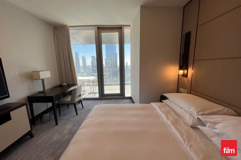 Appartement te huur in Downtown Dubai (Downtown Burj Dubai), Dubai, VAE 3 slaapkamers, 225.5 vr.m., nr 689485 - foto 11