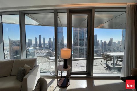 Appartement te huur in Downtown Dubai (Downtown Burj Dubai), Dubai, VAE 3 slaapkamers, 225.5 vr.m., nr 689485 - foto 5