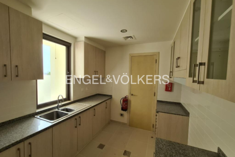 Vila v Dubai, SAE 4 spálne, 401 m2 č. 696320 - Fotografia 8