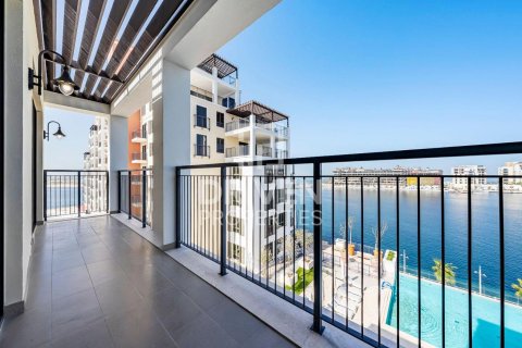 Korter asukohaga Jumeirah, Dubai, AÜE: 3 magamistoaga, 196.4 m² Nr 745728