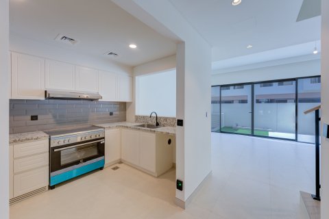 Rekkehus til salgs i Damac Lagoons, Dubai, Emiratene 4 soverom, 144.71 kvm Nr. 748249 - Foto 6