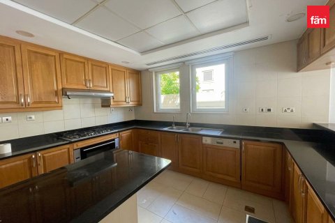 Vila v Jumeirah Park, Dubai, SAE 4 ložnice, 789.3 m² Č.: 763030 - fotografie 4