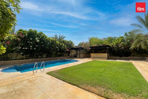 Vila v Jumeirah Park, Dubai, SAE 4 ložnice, 789.3 m² Č.: 763030 - fotografie 2