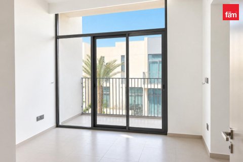 Vila u Dubai, UAE 3 spavaćih soba, 132.9 m2 Br. 763033 - fotografija 6