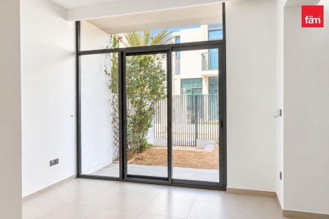 Vila u Dubai, UAE 3 spavaćih soba, 132.9 m2 Br. 763033 - fotografija 4