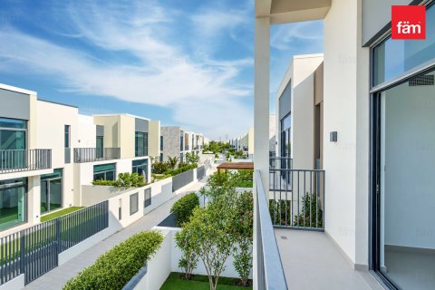 Willa w Dubai, ZEA 3 sypialnie, 132.9 mkw. nr 763033