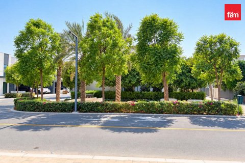 Vila u Dubai, UAE 3 spavaćih soba, 132.9 m2 Br. 763033 - fotografija 10