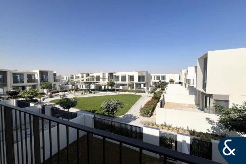 Shtëpi në qytet në The Valley, Dubai, Emiratet e Bashkuara Arabe 3 dhoma gjumi, 174 m2. № 671287 - Foto 9