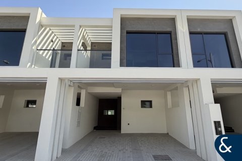 Townhouse sa DAMAC Hills (Akoya by DAMAC), Dubai, UAE 3 silid-tulugan, 184 sq.m. № 671288 - larawan 1