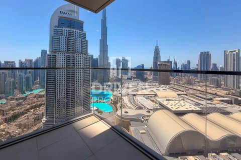 Apartamento en venta en Downtown Dubai (Downtown Burj Dubai), Dubai, EAU 3 dormitorios, 195.56 m2 № 765222 - foto 17