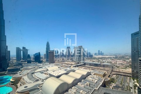 Apartamento en venta en Downtown Dubai (Downtown Burj Dubai), Dubai, EAU 3 dormitorios, 195.56 m2 № 765222 - foto 2