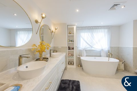 Green Community, Dubai, संयुक्त अरब अमीरात में विला, 5 बेडरूम, 577 वर्ग मीटर, संख्या 671169 - फ़ोटो 16