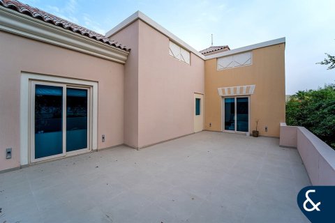 Vila v Dubai Sports City, Dubai, SAE 4 ložnice, 613 m² Č.: 671170 - fotografie 16