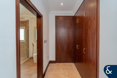 Villa in Jumeirah Golf Estates, Dubai, UAE 5 bedrooms, 533 sq.m. № 671168 - photo 15