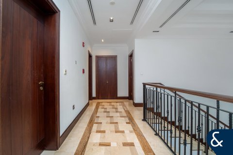 Villa in Jumeirah Golf Estates, Dubai, UAE 5 bedrooms, 533 sq.m. № 671168 - photo 10