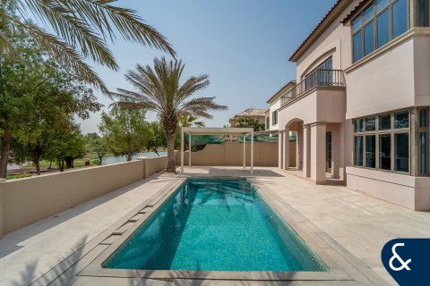 Villa in Jumeirah Golf Estates, Dubai, UAE 5 bedrooms, 533 sq.m. № 671168 - photo 3
