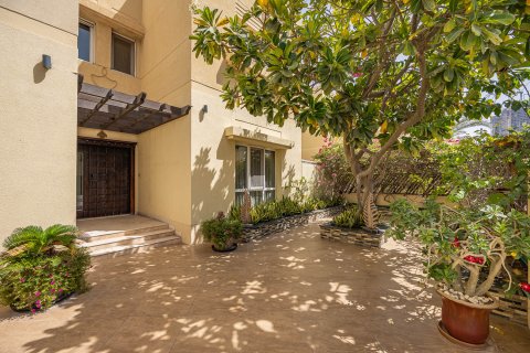 ویلا برای اجاره در Meadows، Dubai، امارات متحده عربی 5 خوابه ، 540.05 متر مربع ، شماره 750654 - تصویر 25