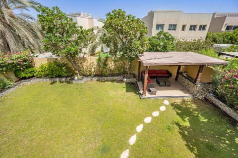 ویلا برای اجاره در Meadows، Dubai، امارات متحده عربی 5 خوابه ، 540.05 متر مربع ، شماره 750654 - تصویر 22