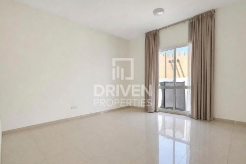 Vila u gradu Jumeirah, Dubai, UAE 6 spavaće sobe, 1393.55 m2 Br. 767994 - Slika 15