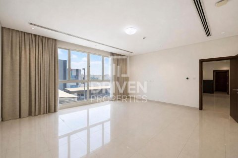 Vila u gradu Jumeirah, Dubai, UAE 6 spavaće sobe, 1393.55 m2 Br. 767994 - Slika 24