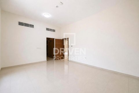 Vila u gradu Jumeirah, Dubai, UAE 6 spavaće sobe, 1393.55 m2 Br. 767994 - Slika 22