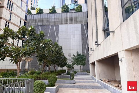 Снять в аренду квартиру в Даунтаун Дубай (Даунтаун Бурдж Дубай), ОАЭ 1 спальня, 74м2, № 682256 - фото 22