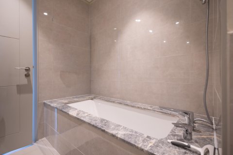 דירה למכירה ב Downtown Dubai (Downtown Burj Dubai), Dubai, איחוד האמירויות  2 חדרי שינה, 103 מ"ר, מספר 751330 - תמונה 11