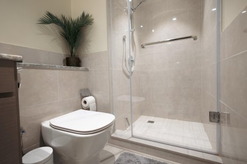 דירה למכירה ב Downtown Dubai (Downtown Burj Dubai), Dubai, איחוד האמירויות  2 חדרי שינה, 103 מ"ר, מספר 751330 - תמונה 16
