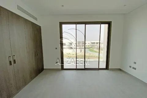Villa on the Yas Island, Abu Dhabi, UAE 4 bedrooms, 665 sq.m. № 725702 - photo 6