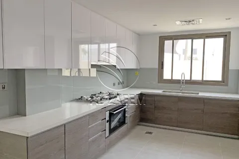 Villa on the Yas Island, Abu Dhabi, UAE 4 bedrooms, 665 sq.m. № 725702 - photo 7