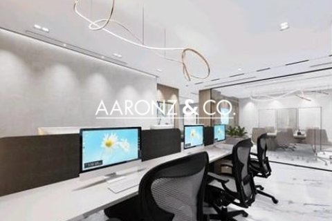 Jumeirah Lake Towers, Dubai, UAE의 임대용 사무실 107제곱미터 번호 694958 - 사진 2