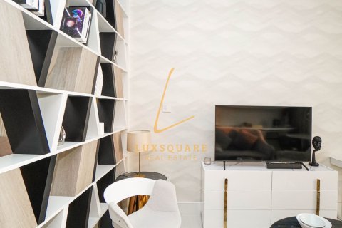 Lägenhet uthyres i Business Bay, Dubai, UAE 1 rum, 63 kvm Nr. 694956 - fotografi 6