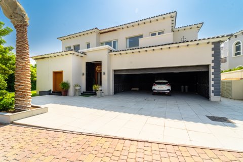 Villa in Dubai, UAE 7 bedrooms, 790 sq.m. № 734379 - photo 25